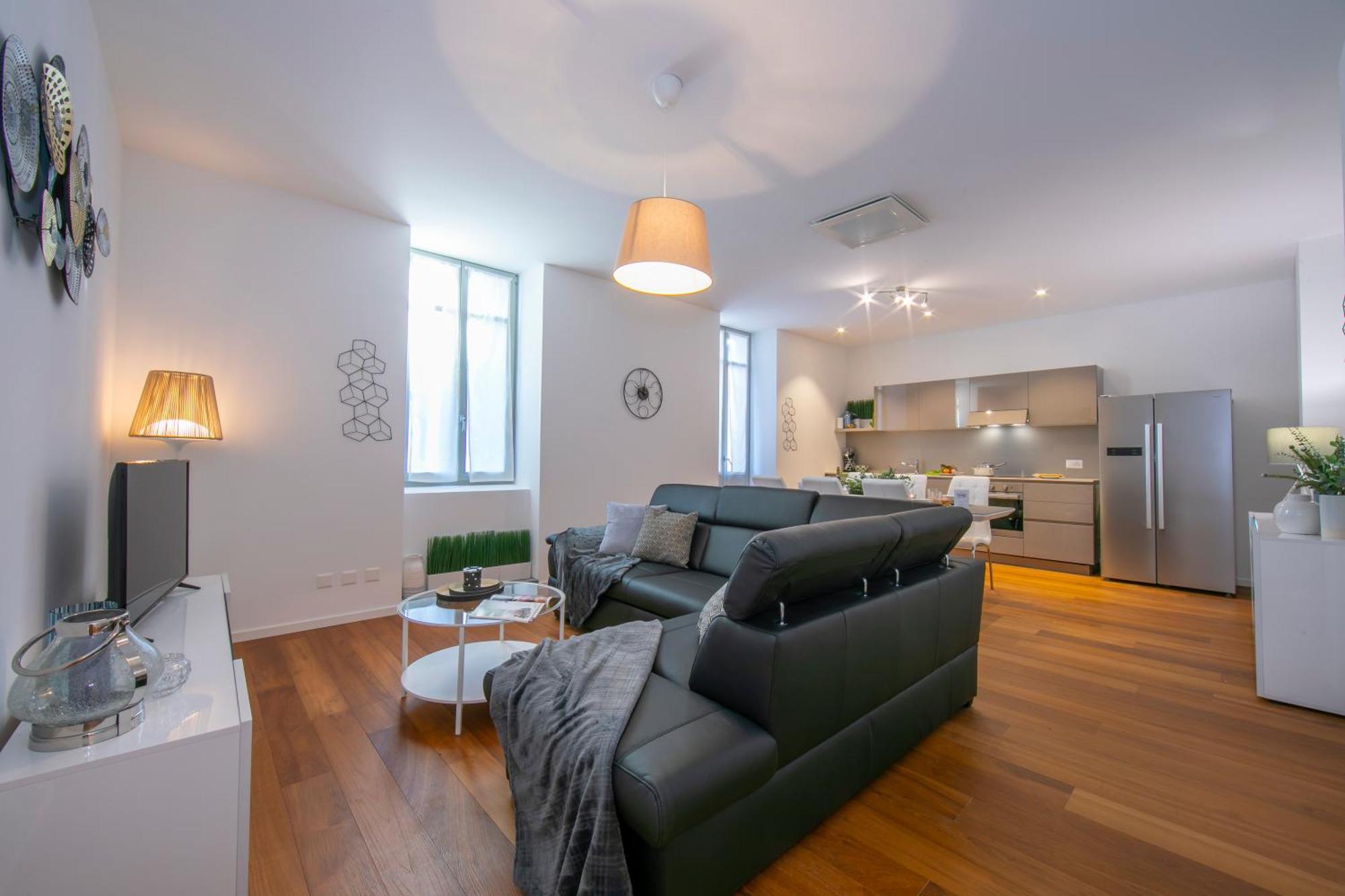 Star Of Lugano - Happy Rentals Esterno foto